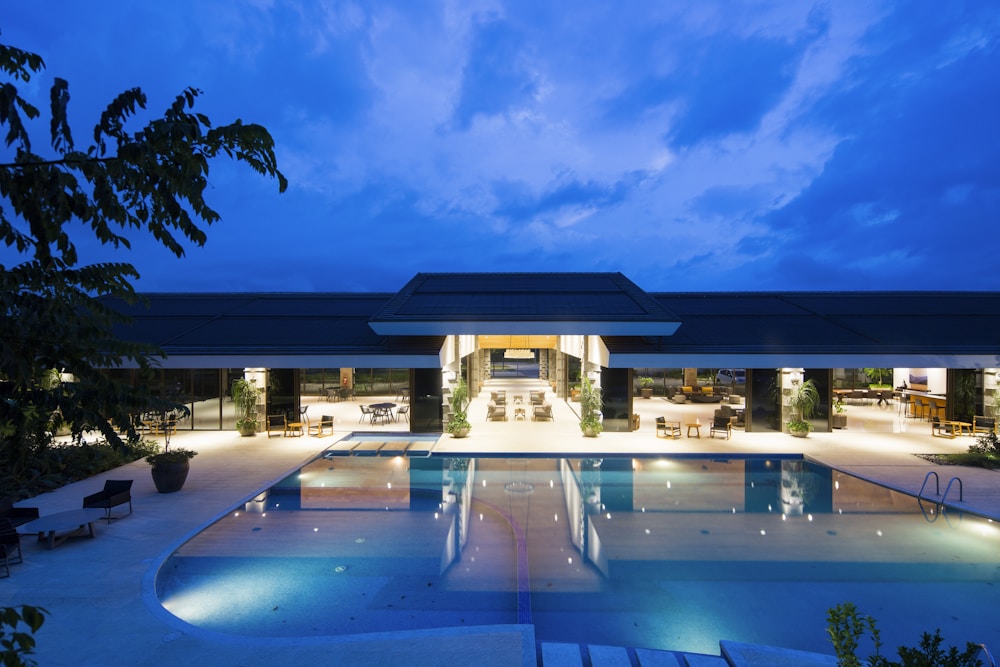 Grand Hotel Lighting Hall